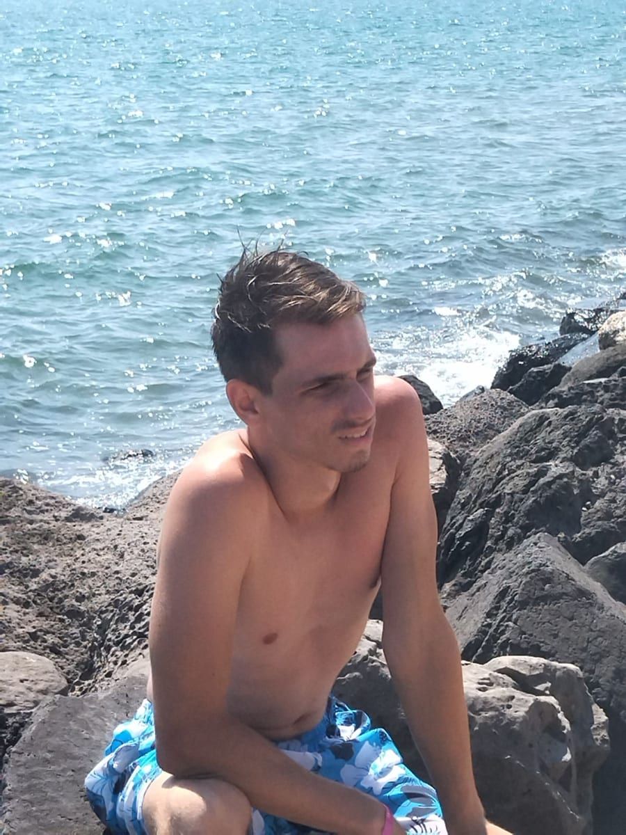 Profil de Abdel-aziz